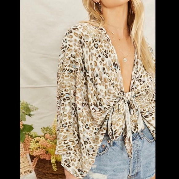 NEW Leopard Wrap Top - Picture 2 of 15